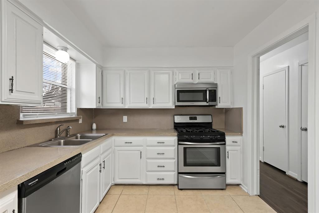 Country Club Park Rev 03 Instl - Residential