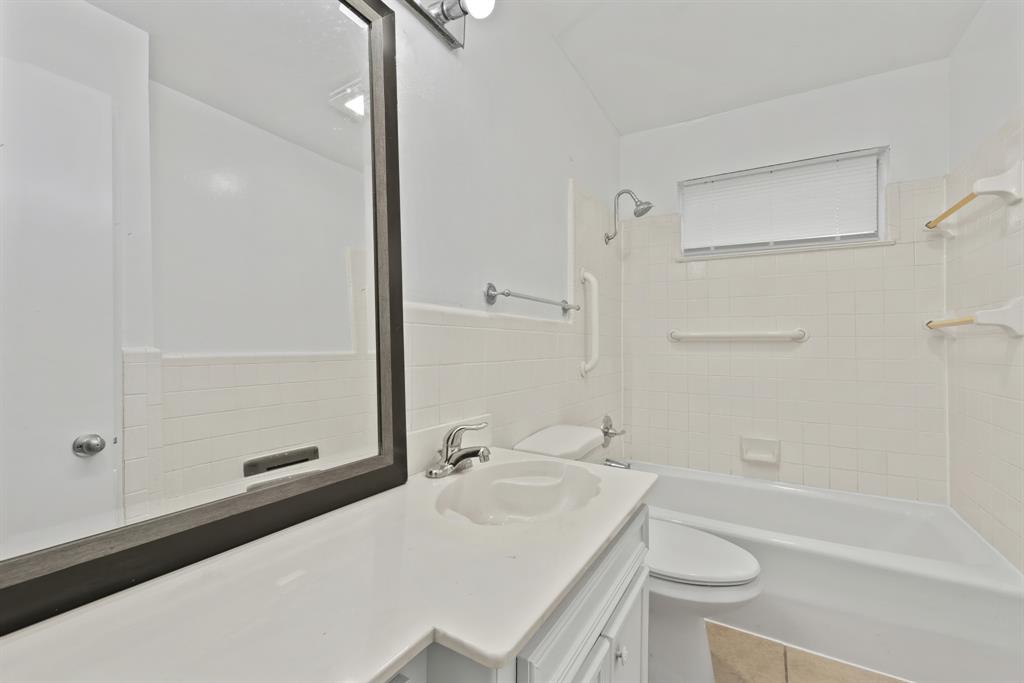 Country Club Park Rev 03 Instl - Residential