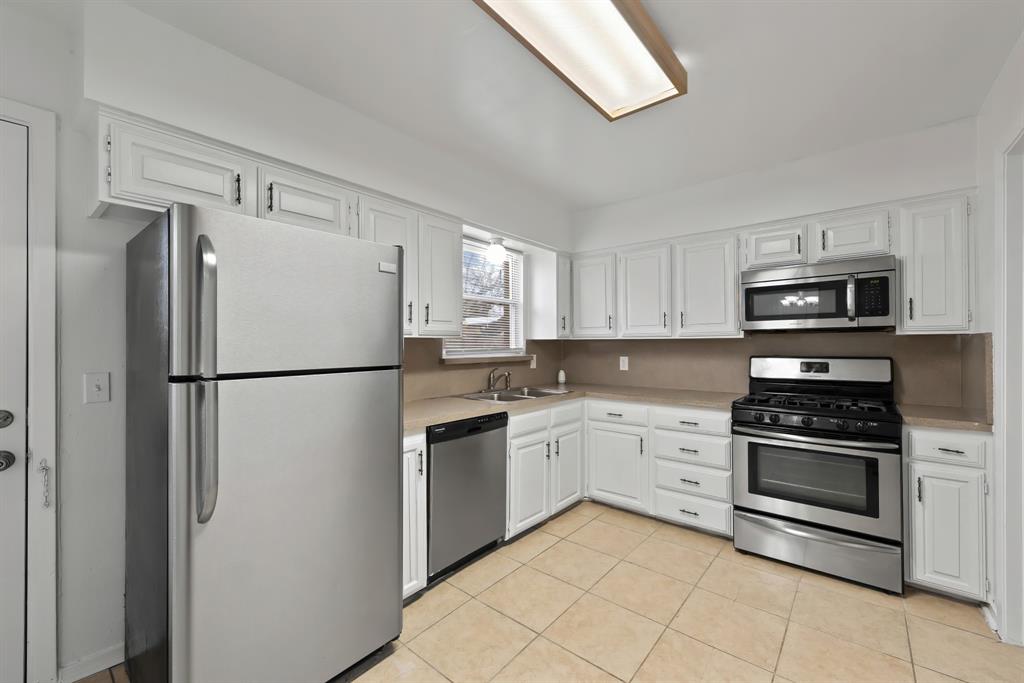 Country Club Park Rev 03 Instl - Residential