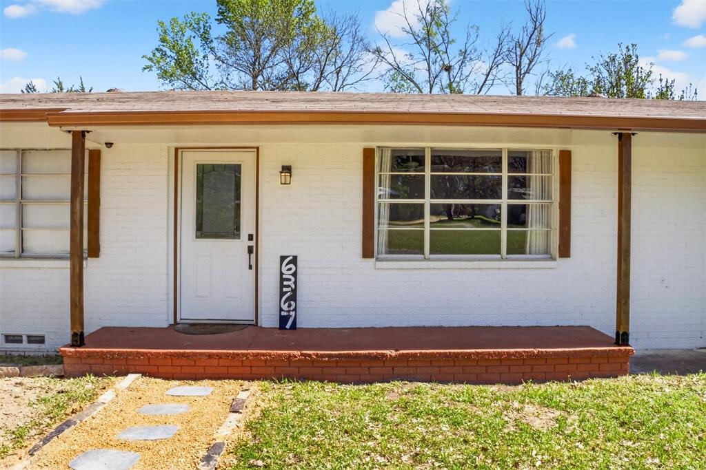 6367 Orange Road