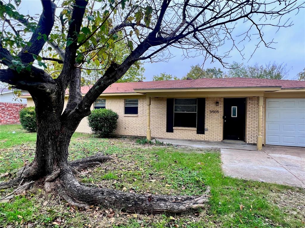 Corsicana - Residential Lease