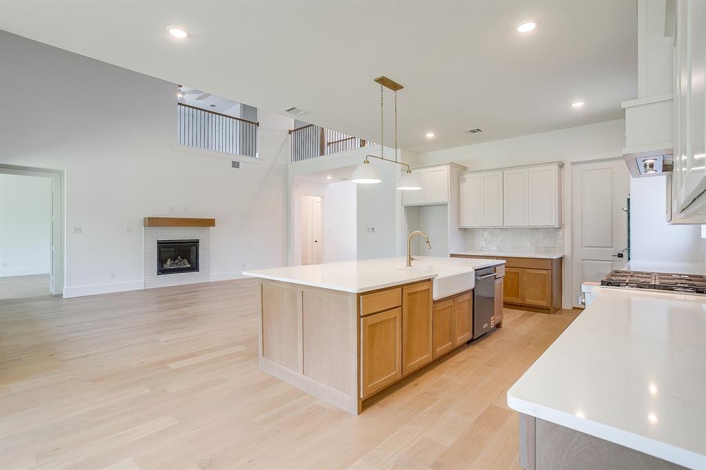 8504 Lacey Road