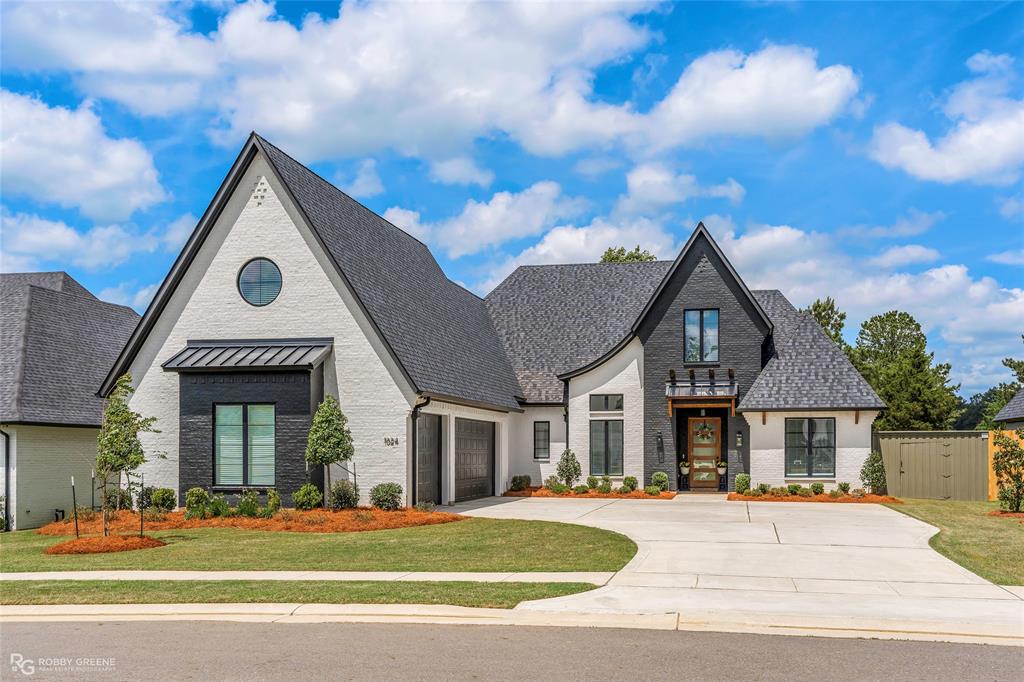 Southern Trace - Residential