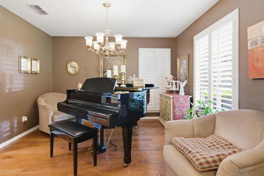 4117 Fairway Drive