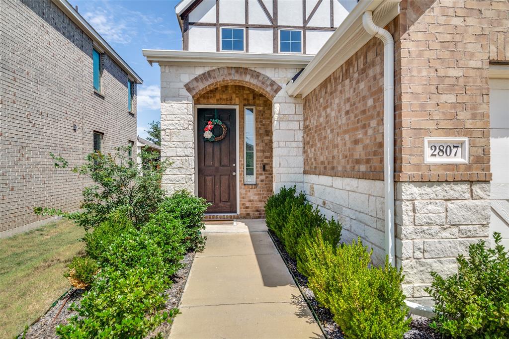 2807 Lenham Lane