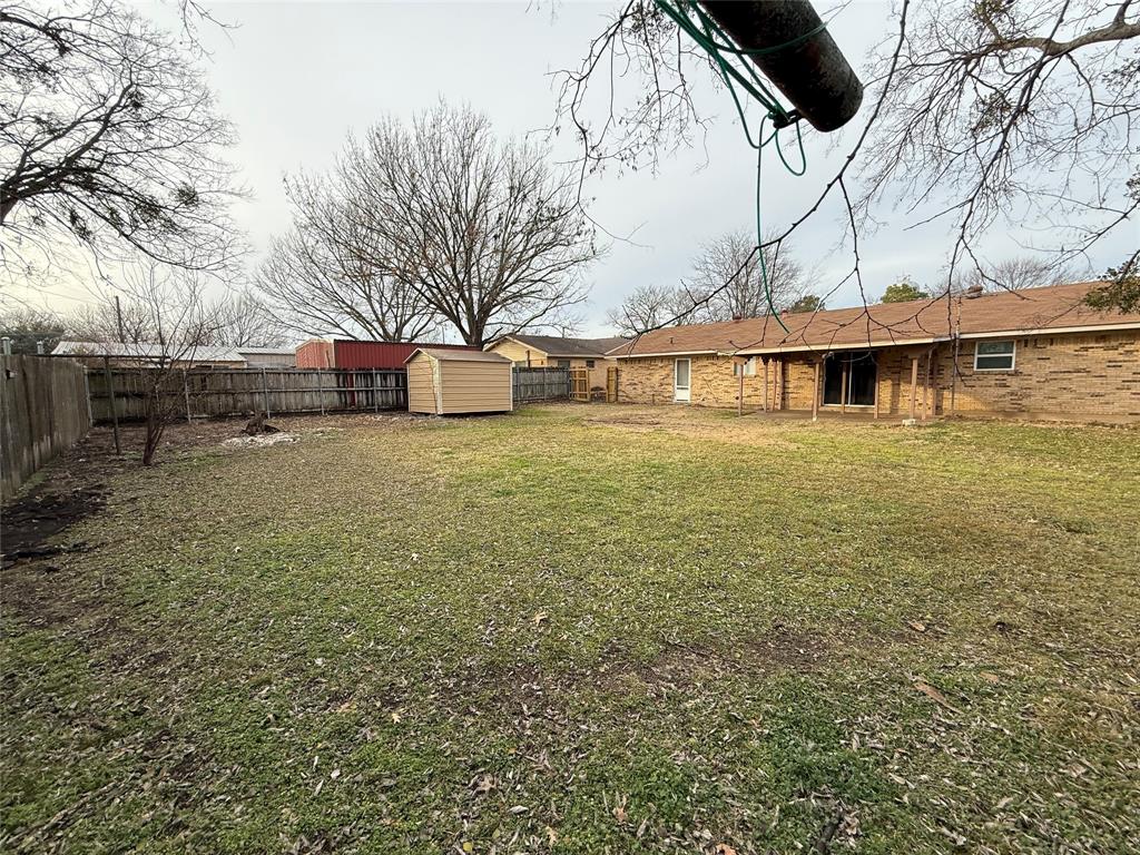 415 W Highland Drive
