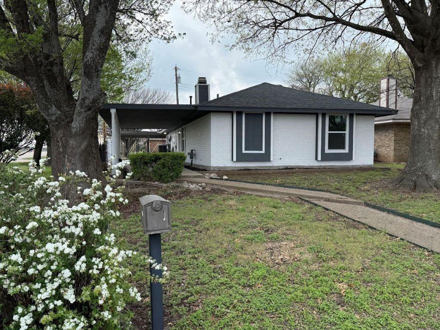 Charming Home in the Heart of Woodway! This beautifully updated home is ideally located just down the road from Chapel Park Elementary, playgrounds, splash pads, and all the shopping and dining Woodway has to offer. With convenient access to major roadways, commuting to work, medical facilities, and daily errands is a breeze. Plus, downtown Waco is just 10 minutes away, offering endless entertainment, dining, and cultural experiences. Perfectly sized for a starter home or downsizing, this 1,316-square-foot home features 2 bedrooms and 2 bathrooms. Step inside to a warm and inviting living space centered around a stunning brick wood-burning fireplace, creating the perfect cozy atmosphere. Quartz-granite counters, covered patio, recent roof, No HOA and located within Midway ISD.  This gem has a lot to offer! Come check it out!