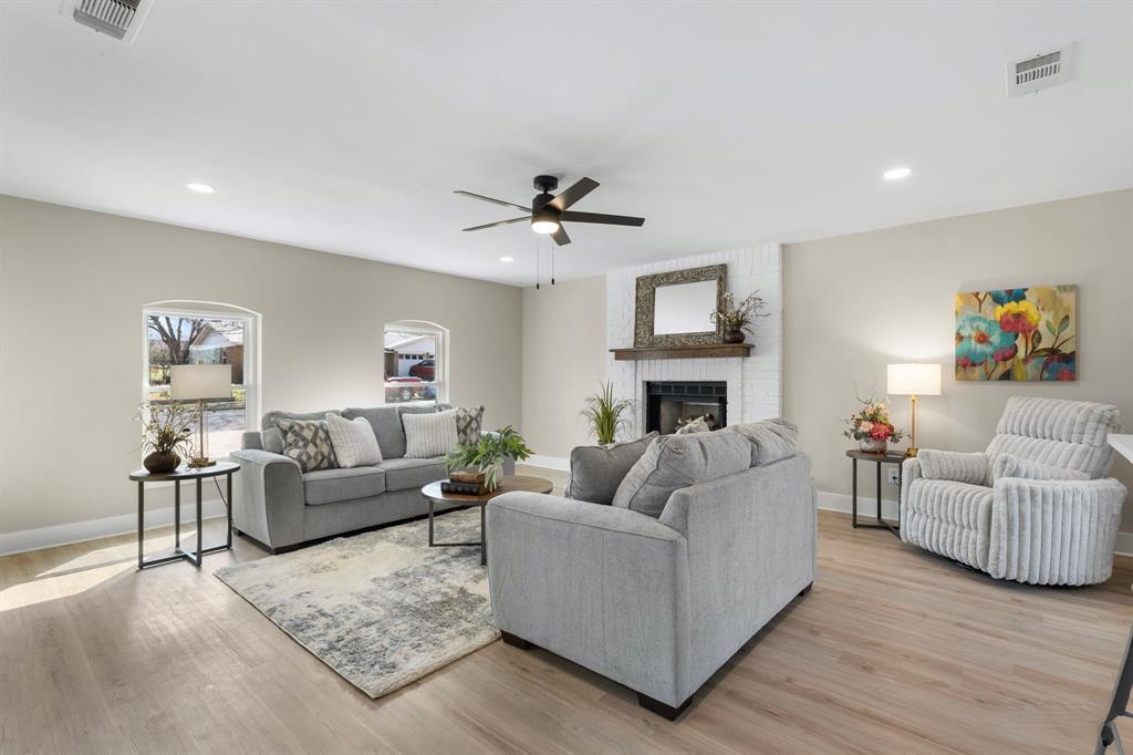 2308 Doris Street