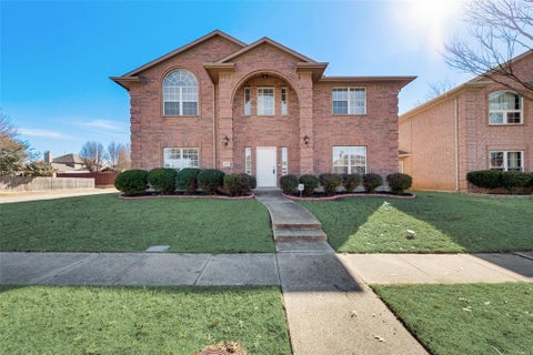 Photo of 4801 Monte Vista Lane, McKinney, TX 75070 (MLS # 21384629)