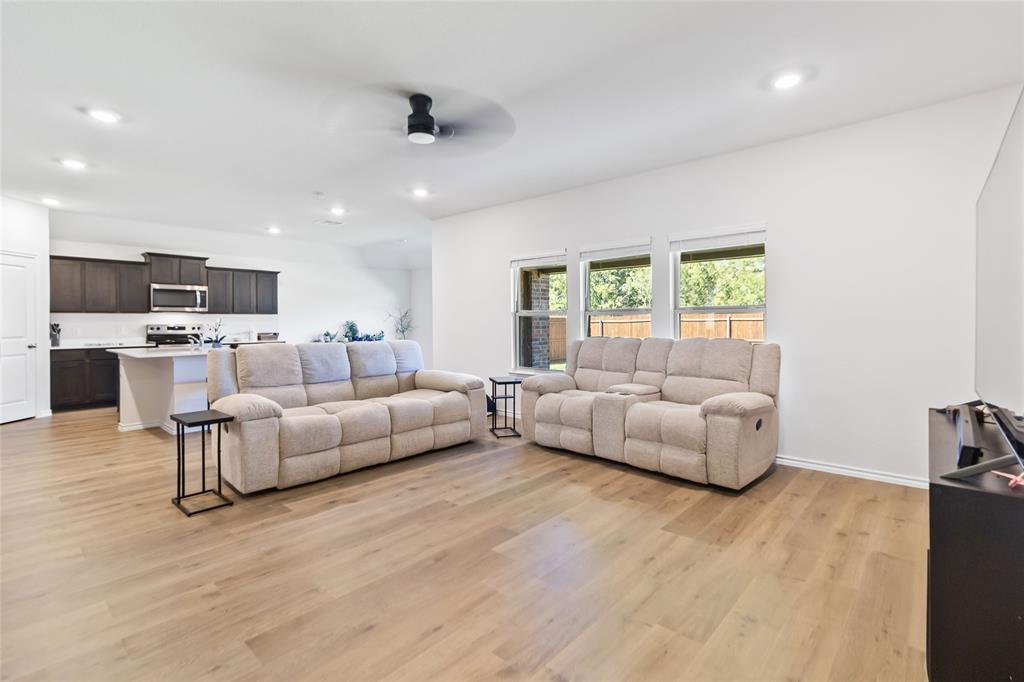 Stonehaven Ests Ph 1 - Residential Lease