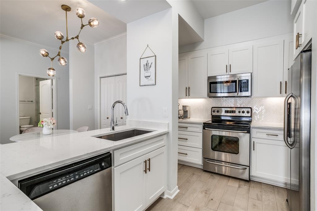 Renaissance On Turtle Creek Condo - Residential Lease