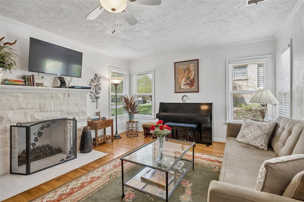 Hollywood - Residential