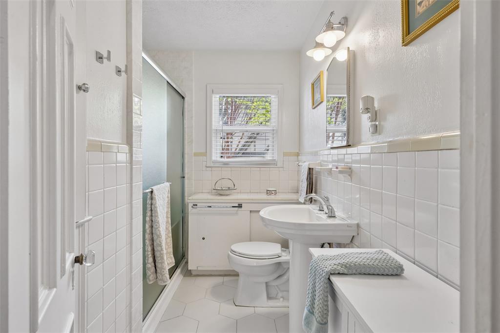 Hollywood - Residential