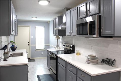 MLS: 20902580