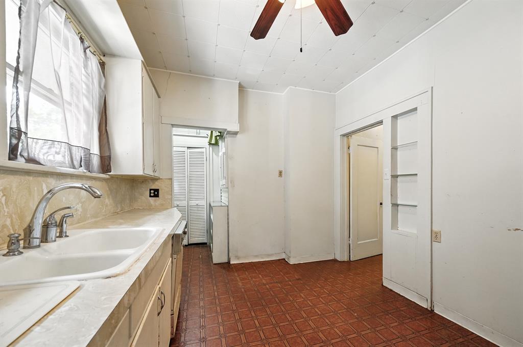 Kessler Square - Residential