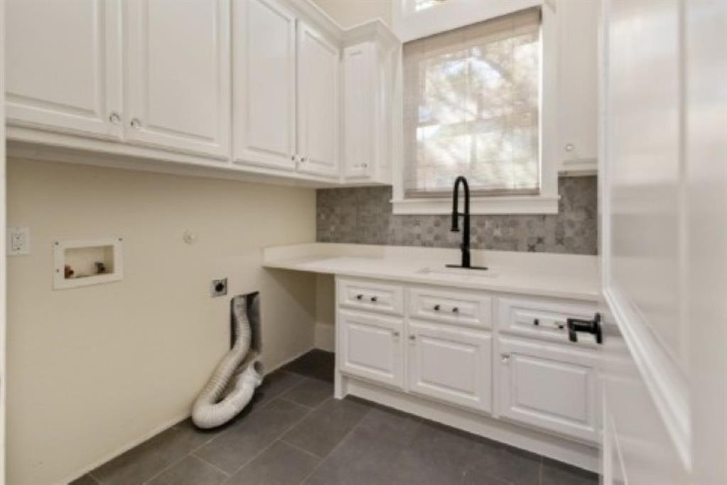 Long Cove Sub - Residential