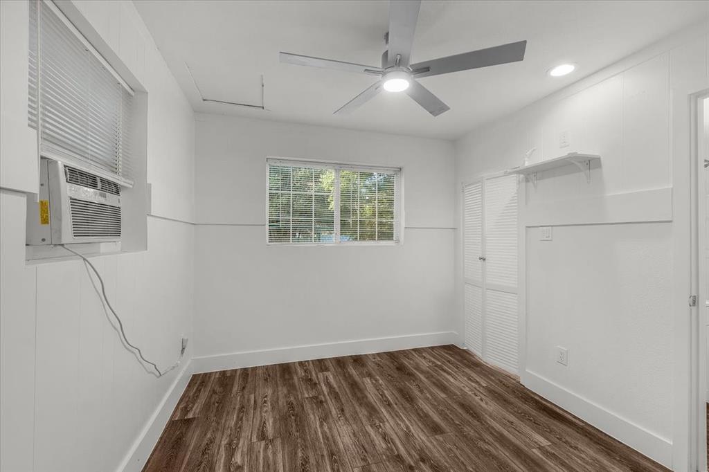 Lake Country Acres - Residential