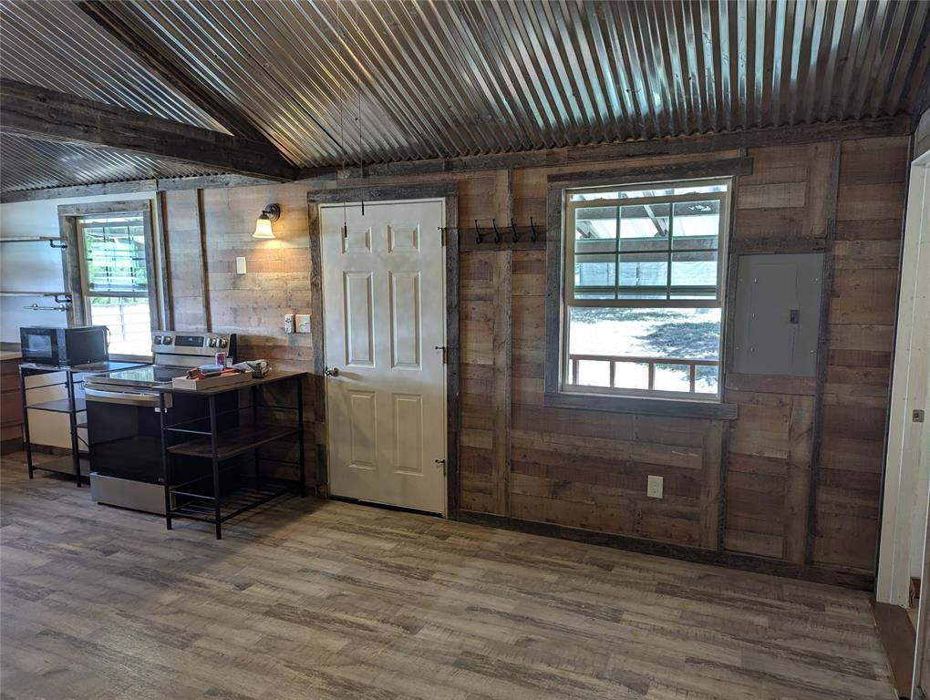 Lake Country Acres - Residential