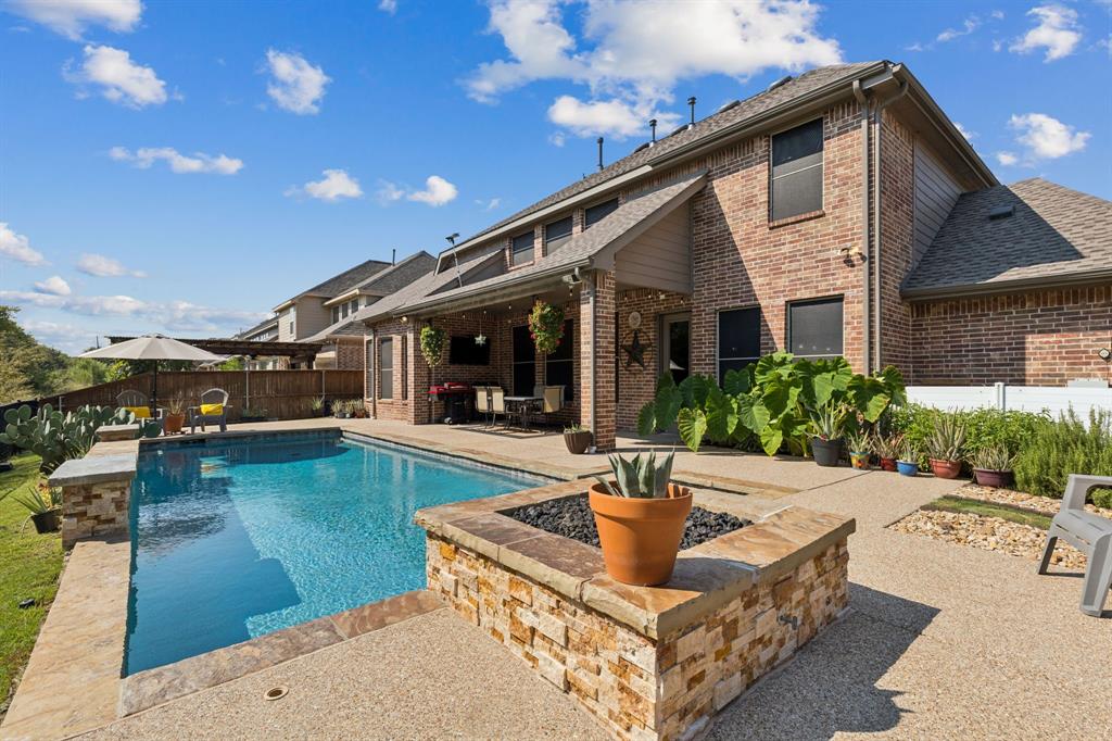 2858 Milsons Point Drive