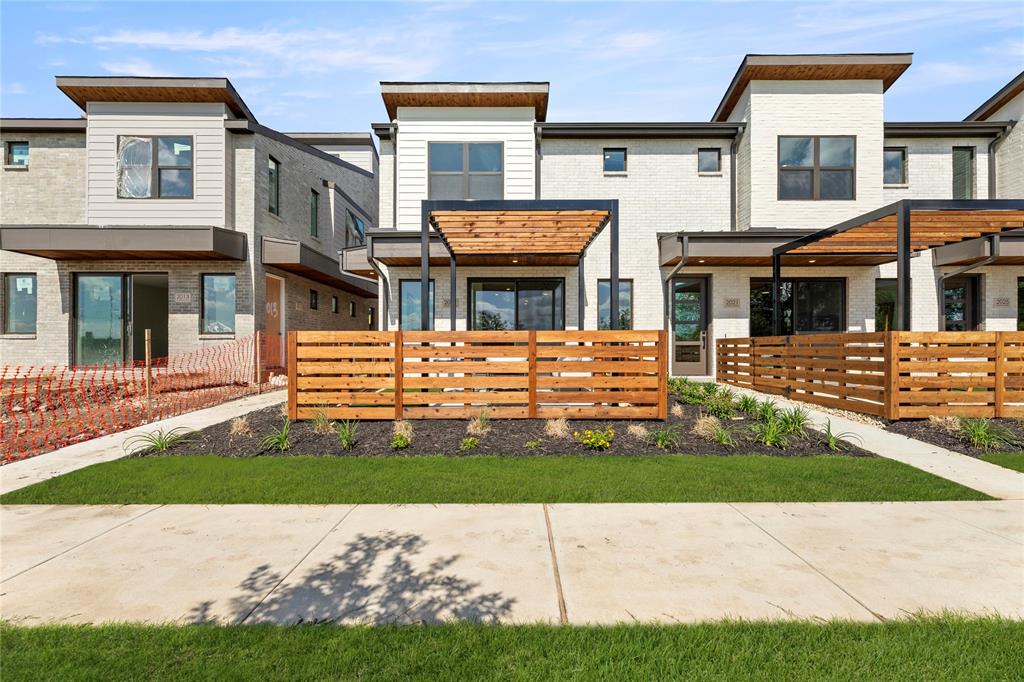 2017 Aldrich Mews
