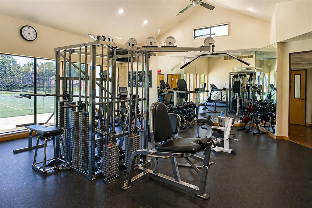 Parkway Village Sec One - Residential
