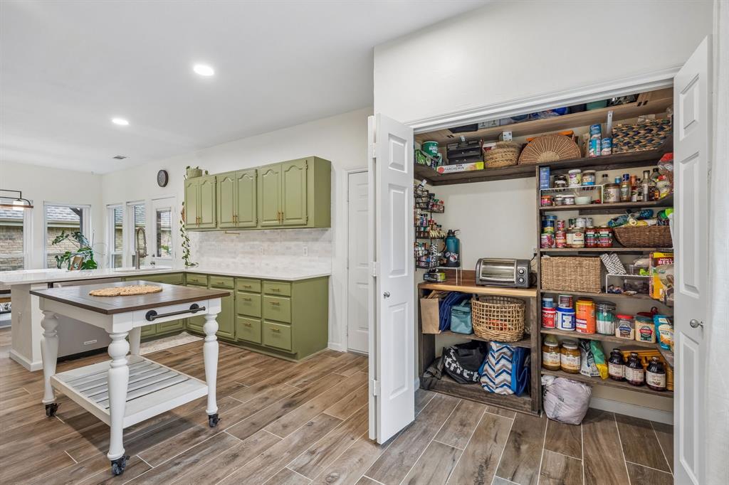 Parkway Village Sec One - Residential