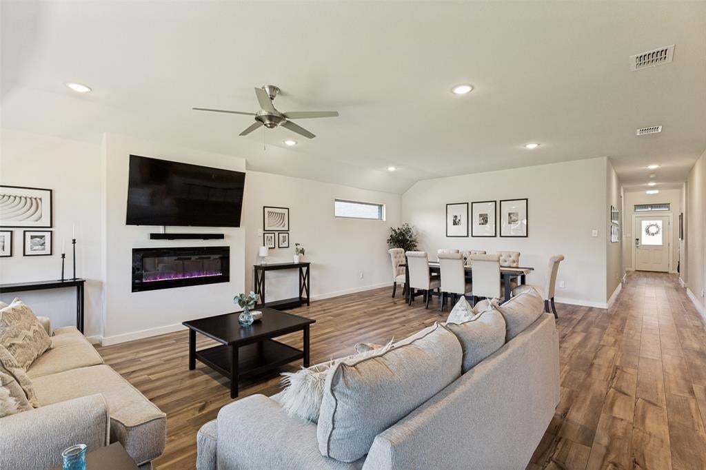 1216 Nuevo Rancho Lane
