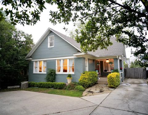 Photo of 3852 Mockingbird Lane, Highland Park, TX 75205 (MLS # 21241787)