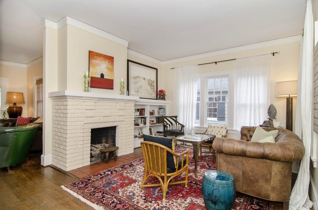 3852 Mockingbird Lane