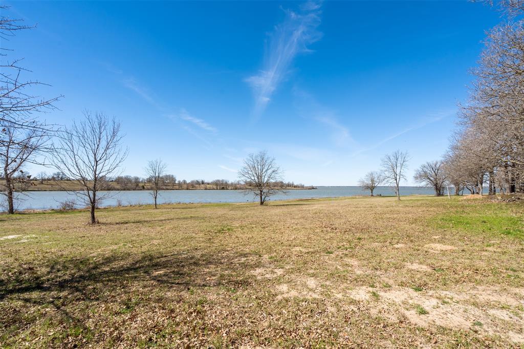 Admiral Shores on Richland Chambers Lake - Land