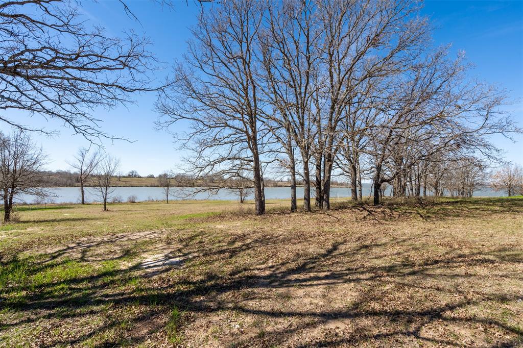 Admiral Shores on Richland Chambers Lake - Land