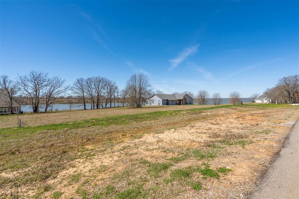 Admiral Shores on Richland Chambers Lake - Land