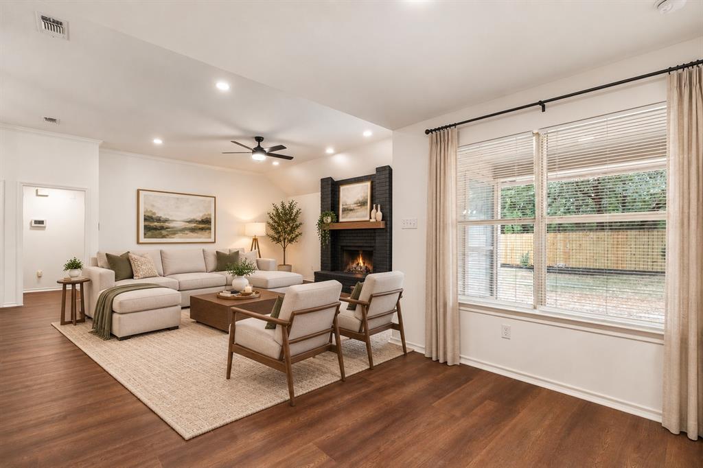 633 Cardinal Ridge Road