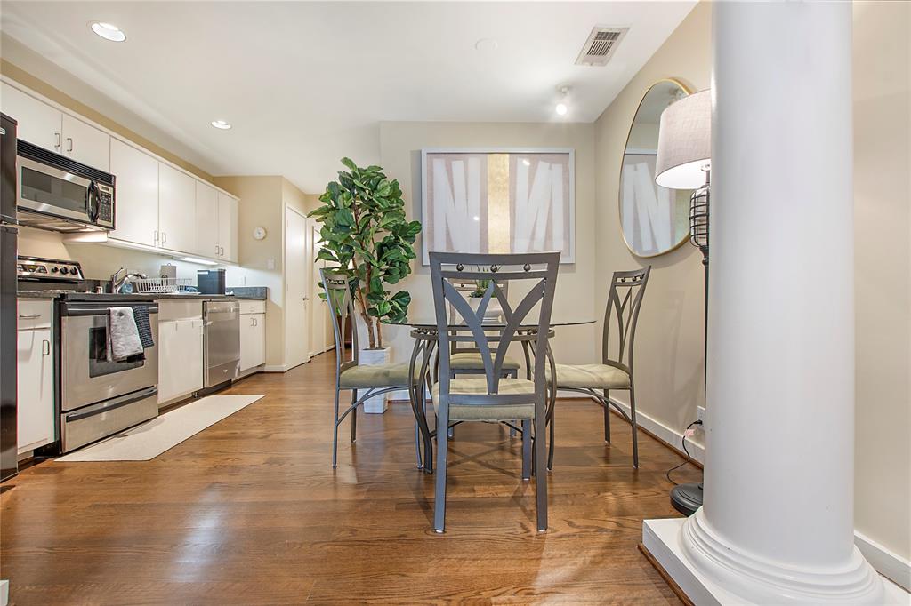 Buena Vista Street Condo 4241 - Residential Lease