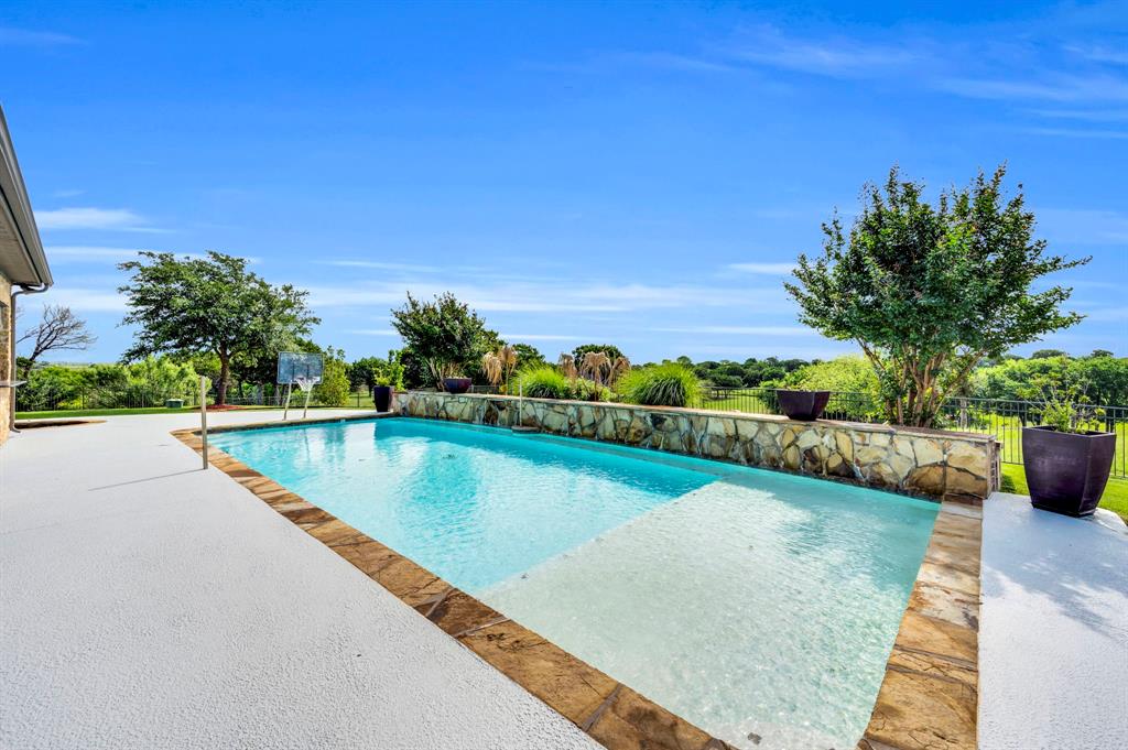 Retreat Ph 01 - Residential