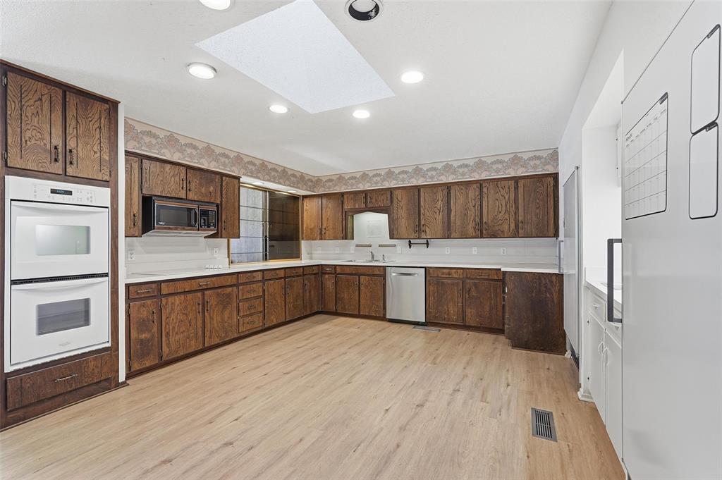 Elm Shadows Add - Residential