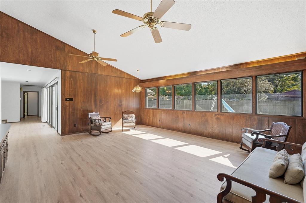 Elm Shadows Add - Residential