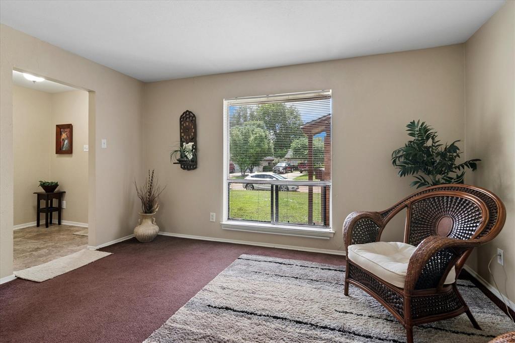 4201 Sweetbriar Drive