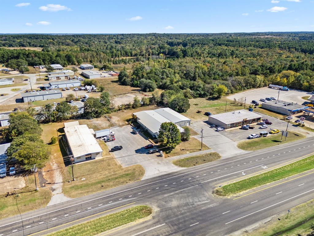 A1062 H WALL - Commercial Sale