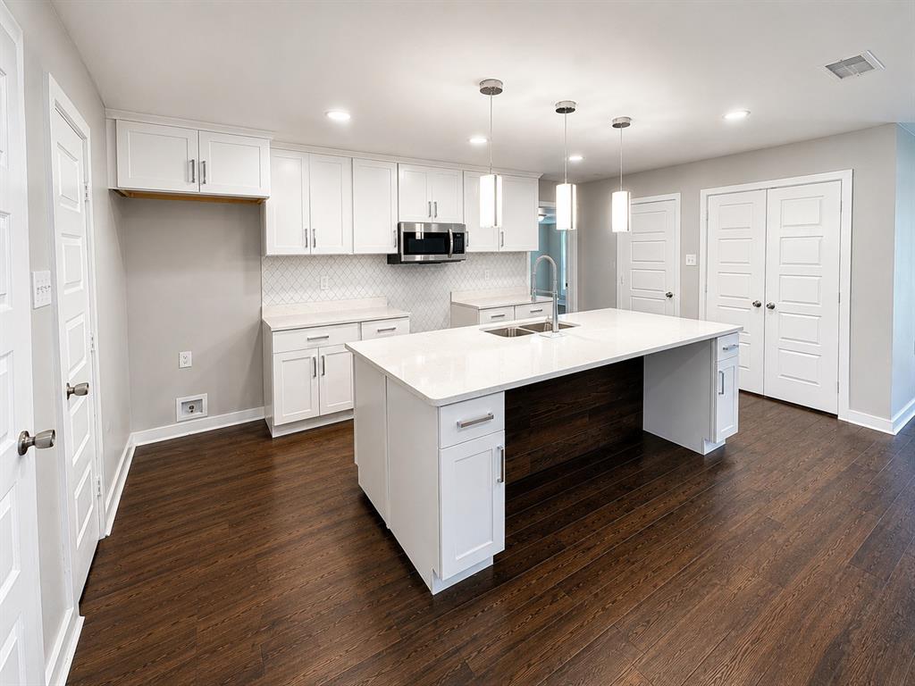 2506 Lolita Drive