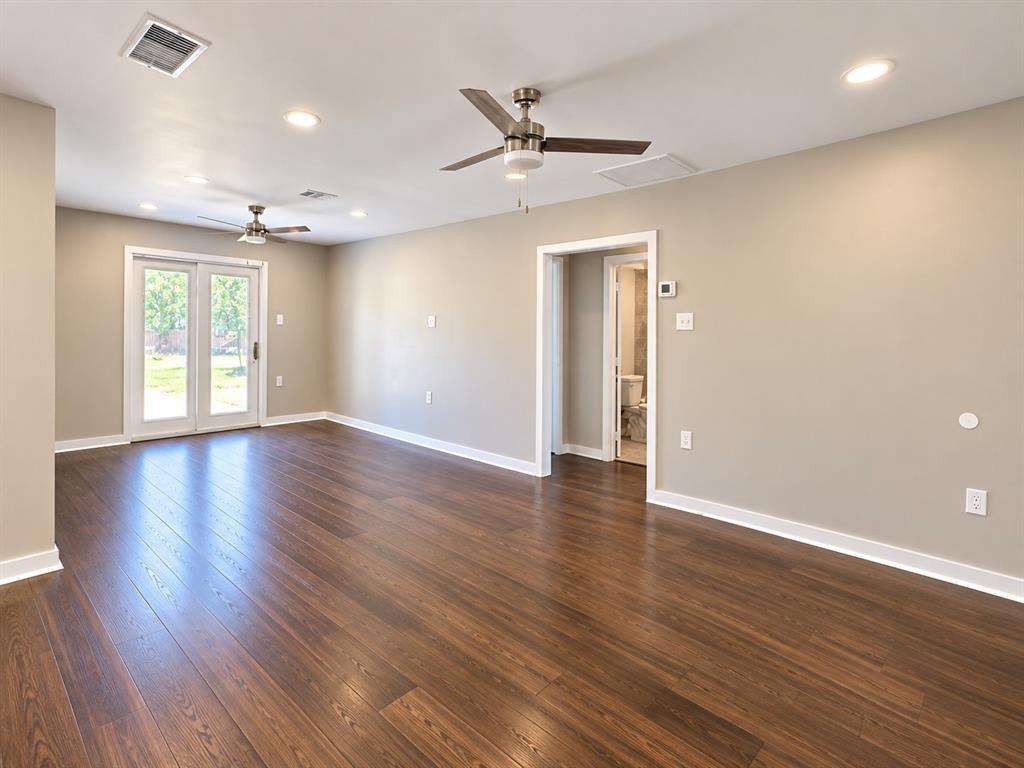 2506 Lolita Drive
