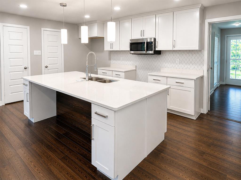 2506 Lolita Drive