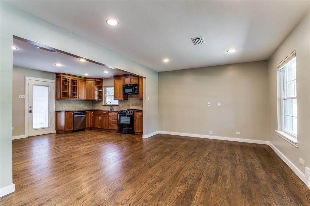 Caruth Terrace 05 - Residential Lease