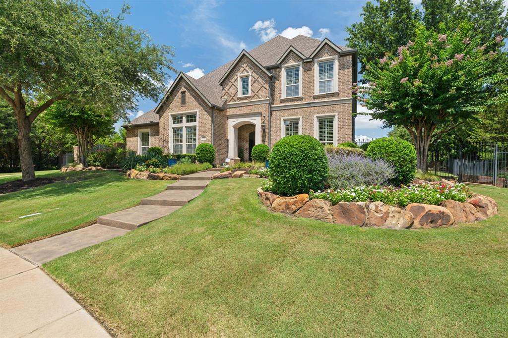 5803 Chalford Common