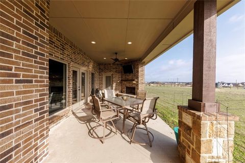 A home in Waxahachie