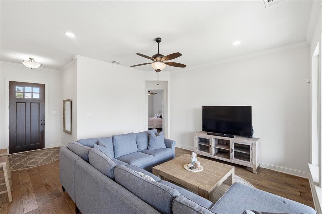 3004 Chesterfield Lane
