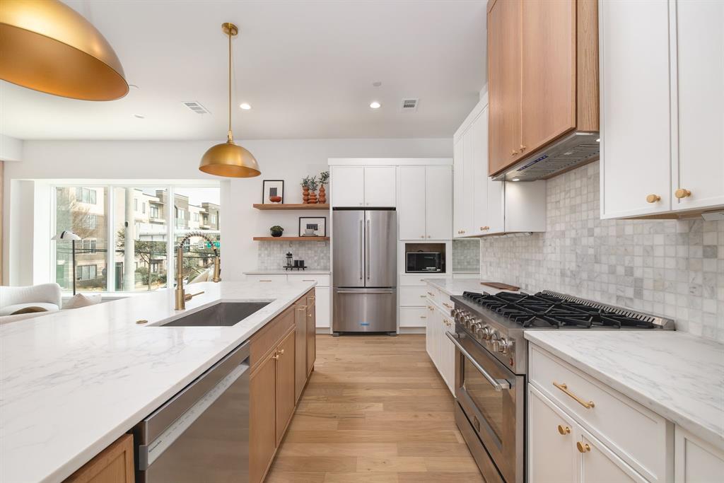 Cedar Springs Townhomes - Residential