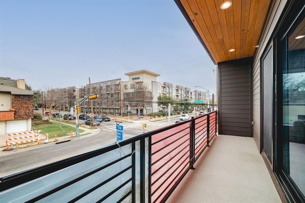 Cedar Springs Townhomes - Residential