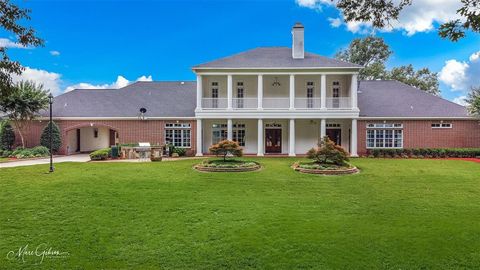 A home in Shreveport