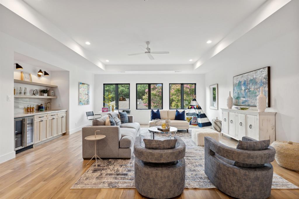 BOB O LINKS ESTATES - Residential